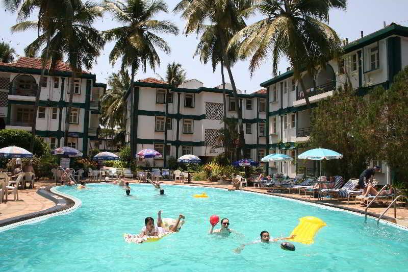Dona Alcina Resorts Candolim Eksteriør bilde